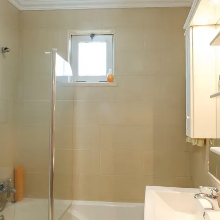 Rito's Paradise Apartment
